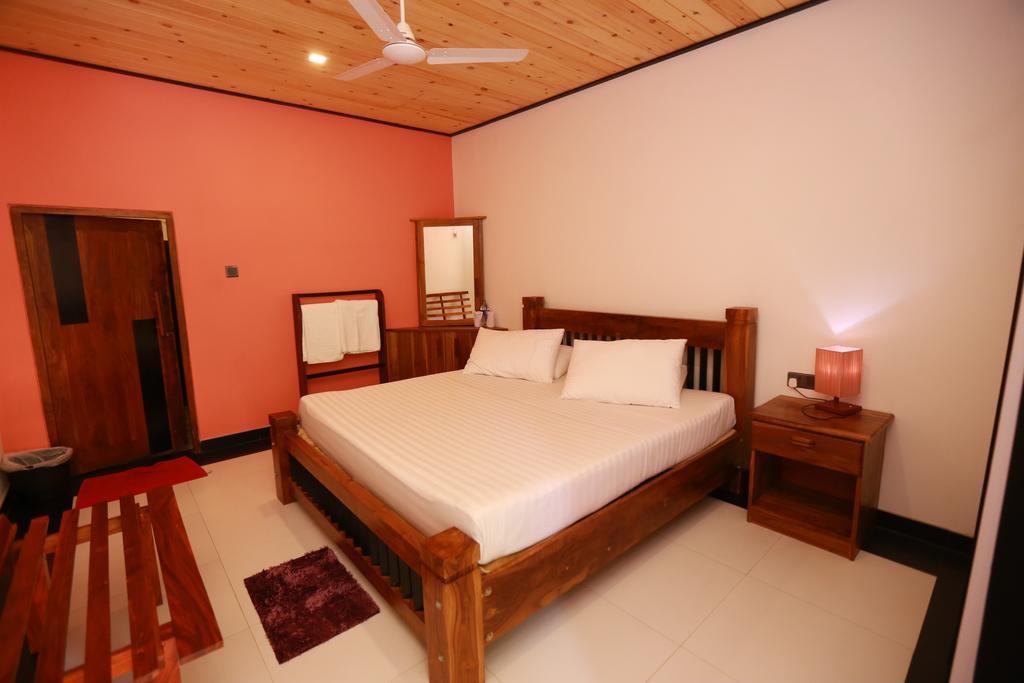 Eco Hotel Black&White - Anuradhapura Mihintale Exterior foto